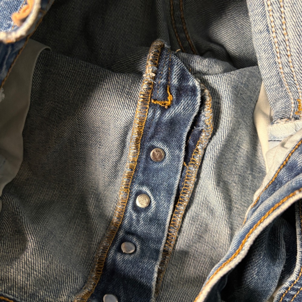 Levis VTG 501 Mens Straight Leg Button Fly Blue Denim Jeans 36x32 Medium Wash - Picture 3 of 8